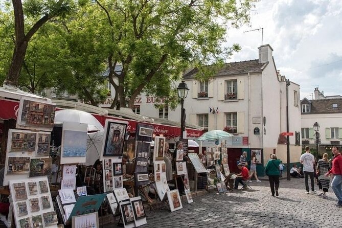 Montmartre Smartphone App Self-Guided GPS Walking Tour - Meeting and Ending Point