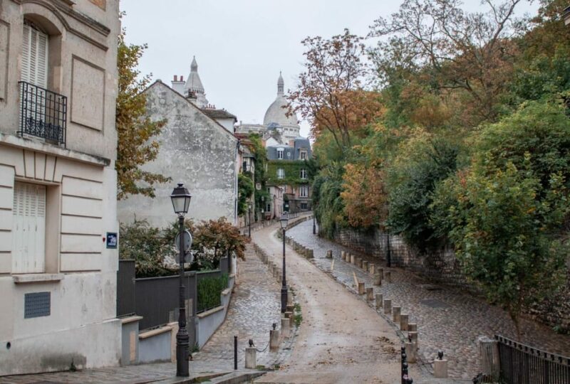 Montmartre Walking Tour - Love, Happiness and Tragedy - Accessibility and Cancellation