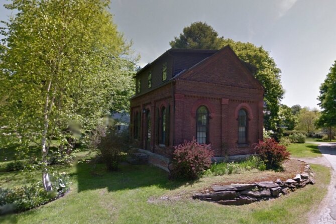 Montpelier Scavenger Hunt: Small Capital, Big Charm - Teamwork or Competition: Your Choice