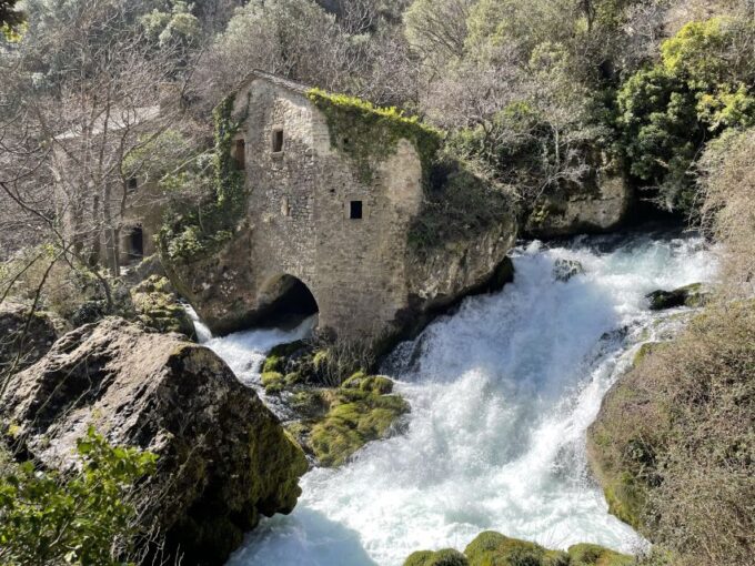 Montpellier: Visit the Cirque of Navacelle and Its Medieval Mill - Vissec Guided Tour