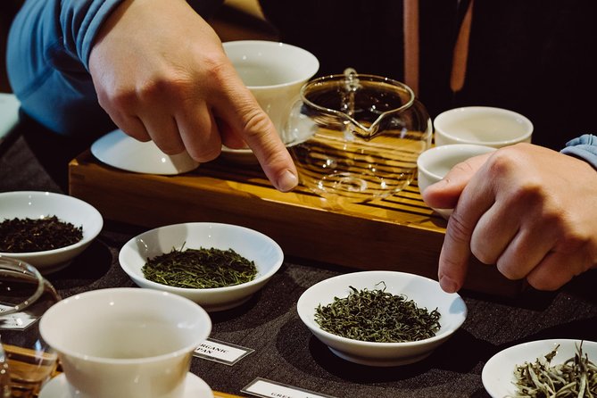 Montreal Afternoon Tea Tour - Afternoon Tea Service