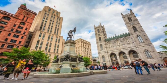 Montreal: Best of Montreal Food Walking Tour With Tastings - Creamy French Onion Soup