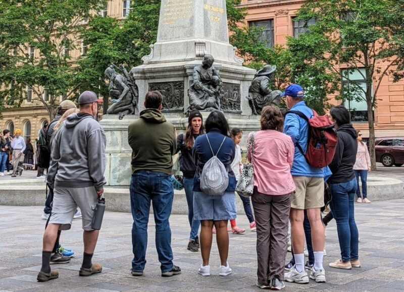 Montreal: Explore Old Montreal Small-Group Walking Tour - Discovering Old Montreal