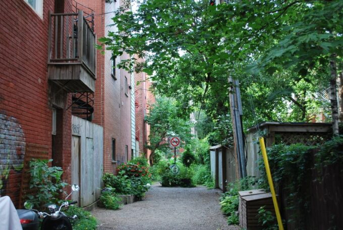 Montreal: Full-Day Small Group City Tour - Cancellation Policy