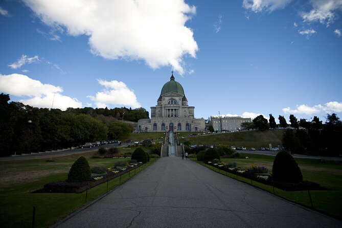 Montreal One Day Tour With a Local: 100% Personalized & Private - Public Transit and Taxis