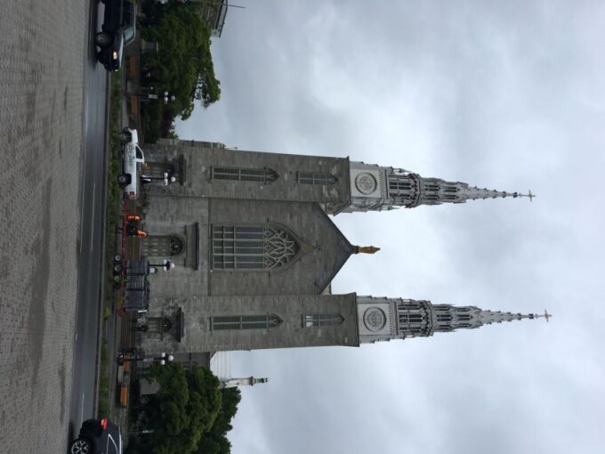 Montreal: Private Day Tour to Ottawa - Guide Ratings