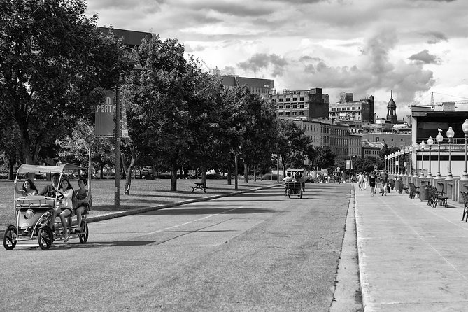 Montreal Private Photo Tours With Pro Photographer - Professional Photography Guide