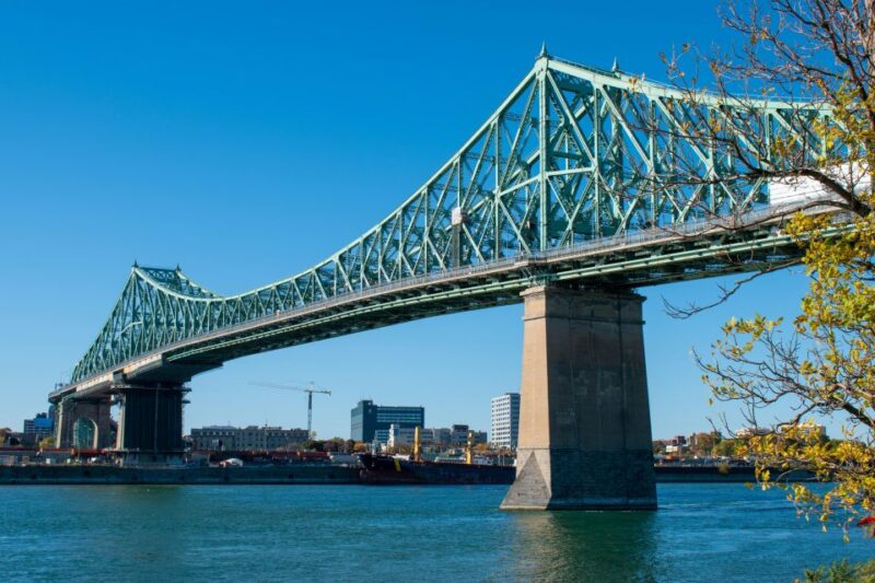 Montreal: St-Lawrence River Panorama Sightseeing Jet Boat - Itinerary and Highlights
