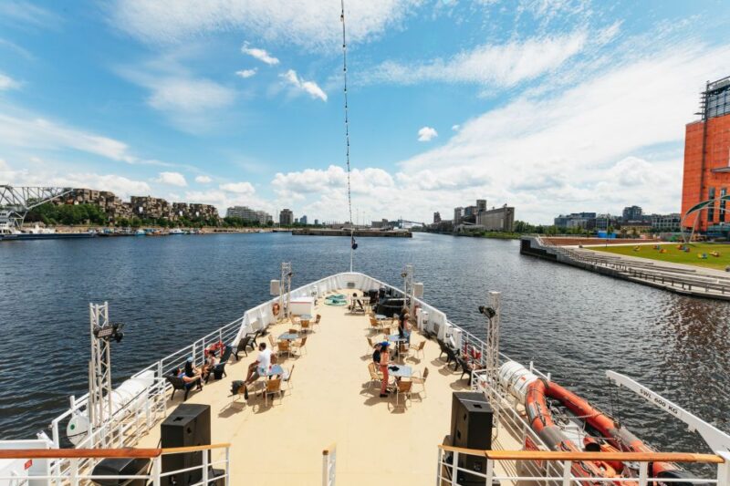Montréal: St. Lawrence Sightseeing River Cruise - Experience and Highlights