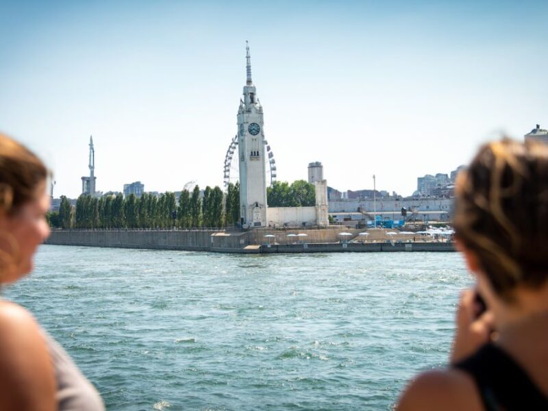 Montréal: St. Lawrence Sightseeing River Cruise - Itinerary and Sightseeing