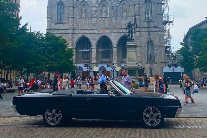 Montreal Tour in 1 Hour Aboard a 1966 Dodge Monaco - Transportation and Accessibility