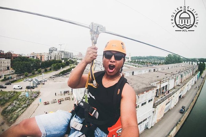 Montreal Zipline Adventure - Operating Schedule and Availability