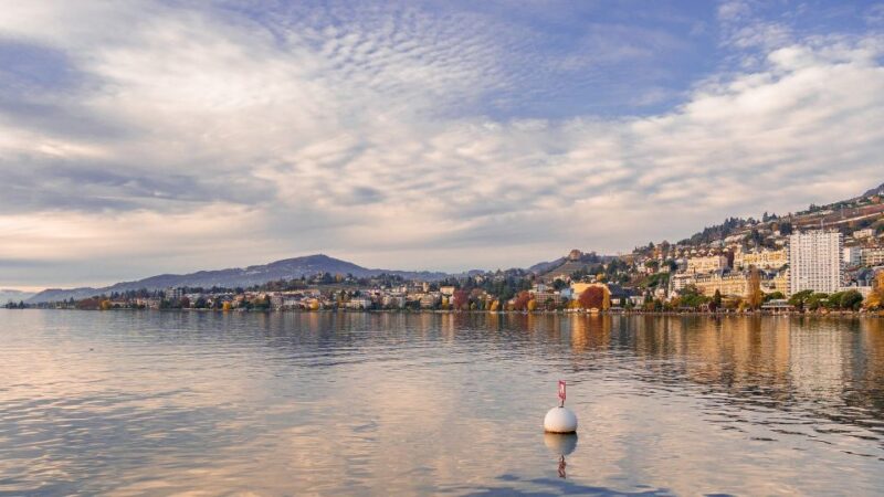 Montreux: Express Walk With a Local in 60 Minutes - Booking Details