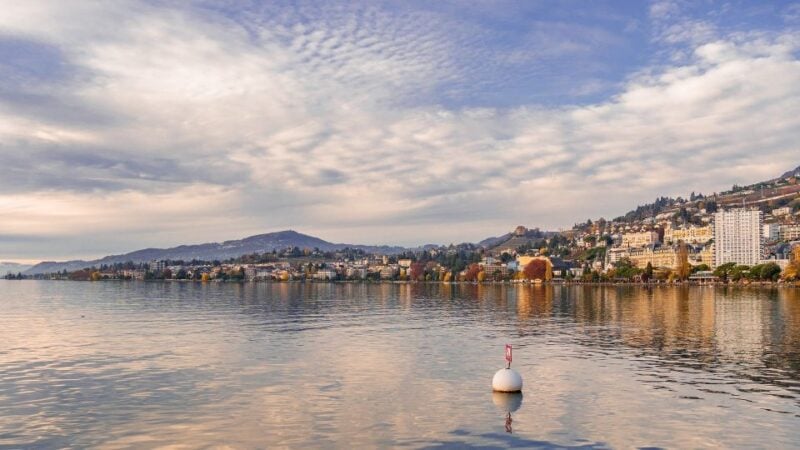 Montreux: Express Walk With a Local in 60 Minutes - Discovering Montreuxs Local Secrets