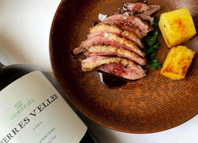 Montrubi Winery Tour, Tasting Menu With Wine Pairing - Booking and Availability