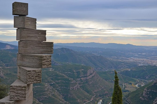 Montserrat 7-Hour Private Tour From Barcelona With Lunch - Exploring the Montserrat Abbey