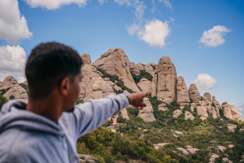 Montserrat Adventure: Railway, Hiking & Country House Lunch - Itinerary Highlights