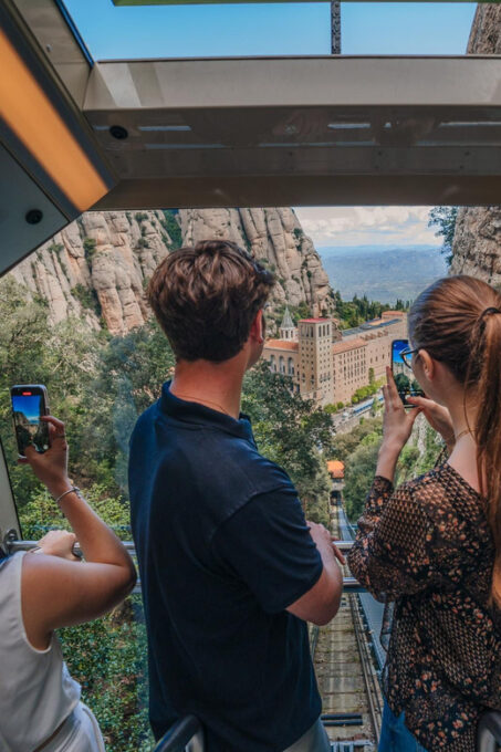 Montserrat Adventure: Railway, Hiking & Country House Lunch - Gourmet Lunch at Country House