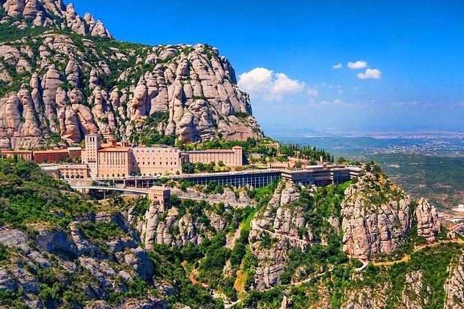 Montserrat & Hot-Air Balloon Ride With Monastery Visit With Hotel Pick-Up - Additional Information