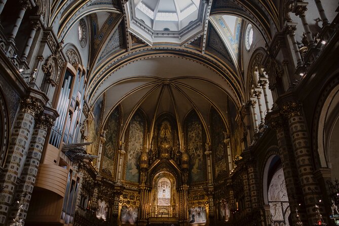 Montserrat Monastery Half Day Experience From Barcelona - Tour Duration and Logistics