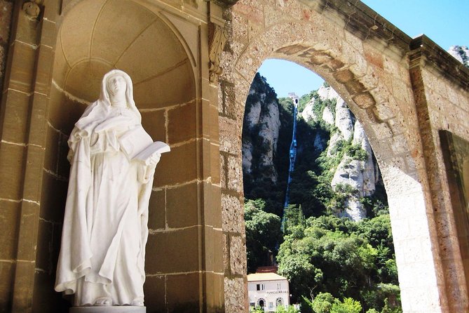 Montserrat Monastery Private Tour With Hotel Pick-Up - Inclusions and Exclusions