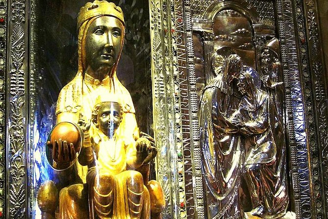 Montserrat Monastery With Easy Hike & Sitges Tour From Barcelona - Guided Tour of Quaint Sitges