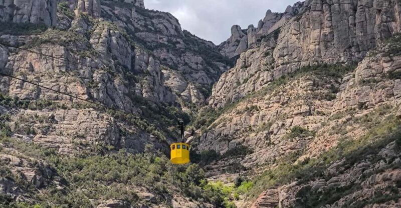 MONTSERRAT: TOUR IN ROMANIAN LANGUAGE - Itinerary and Travel Details