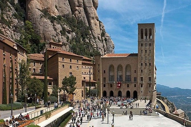 Montserrat + Wine Celler Penedés Tour - Health and Safety Measures