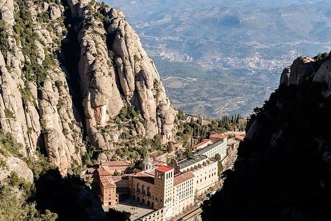 Montserrat + Wine Celler Penedés Tour - Frequently Asked Questions