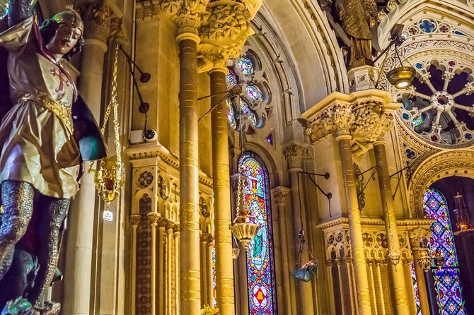 Montserrat,Vineyard, Wine Tasting Small Group Tour & Hotel Pickup - Cultural Exploration of Catalonia