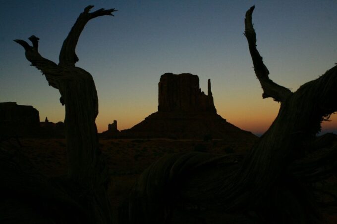 Monument Valley: 3-Hour Sunrise Tour - Scenic Wonders
