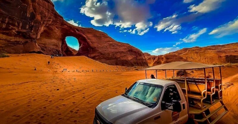 Monument Valley 4x4 Navajo Guided Tour - Experience Highlights