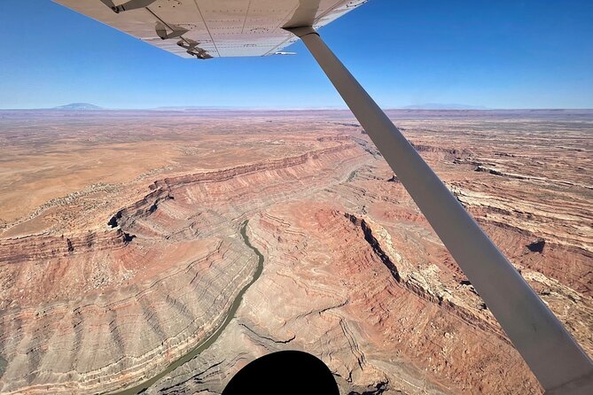 Monument Valley and Canyonlands National Park Combo Airplane Tour - Meeting Point and Departure