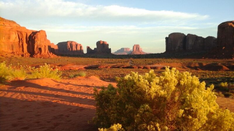 Monument Valley: Scenic 3.5-Hour Cultural Tour - Included in the Tour