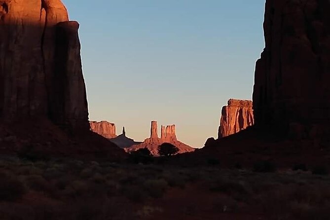 Monument Valleys 3.0 Hours Cultural Tour - Exploring the Scenic Trails