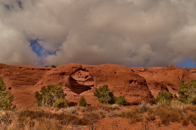 Monument Valleys Mystery Valley 4×4 Tour - Navajo Cultural Insights