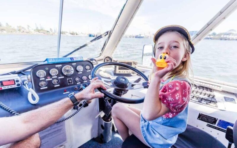 Mooloolaba: 1-Hour Land and Water Tour - Live Tour Guide