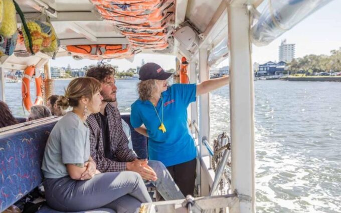 Mooloolaba: 1-Hour Land and Water Tour - Customer Reviews