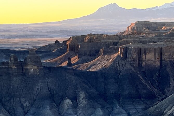 Moonscape Overlook Factory Butte and Bentonite Hills - Pricing and Booking Details