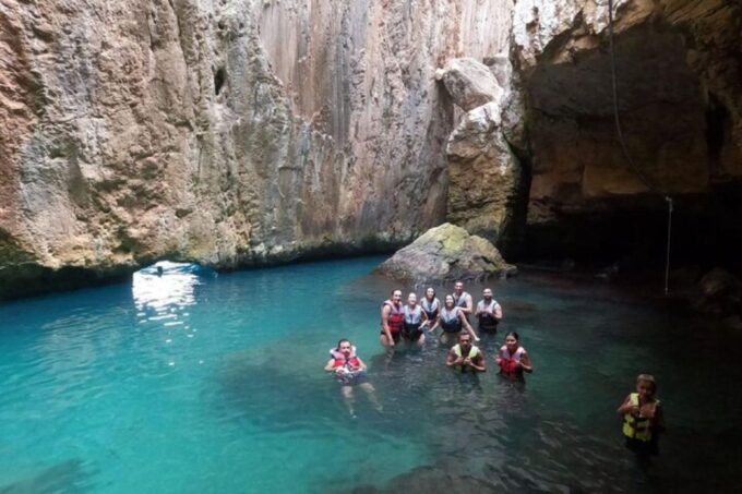 Moraig: Kayak Excursion to Moraig & Cave Peces-Testos - Participant Restrictions