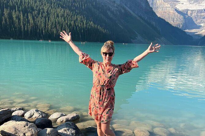 Moraine and Lake Louise with Yoho National Park Private Tour - The Itinerary: A Closer Look