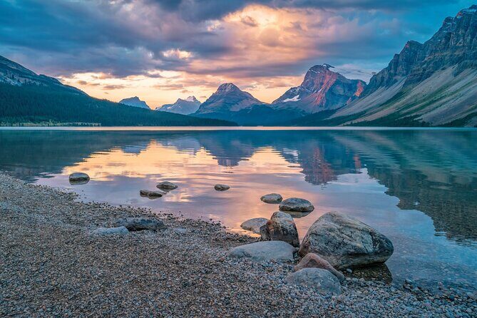 Moraine Lake, Lake Louise, and Lake Minnewanka Banff sunset Tour - Key Points