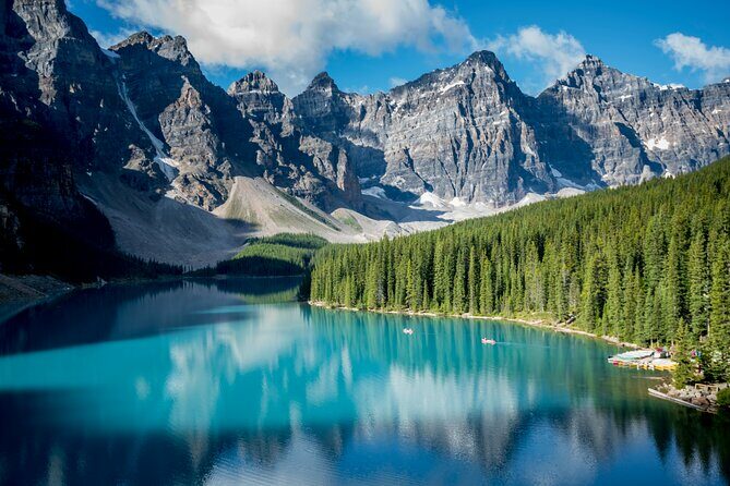 Moraine Lake & Lake Louise Private Day Tour with Banff Explorer - The Sum Up