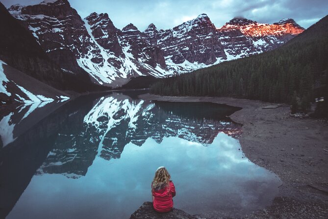 Moraine Lake & Lake Louise Sunrise | Award-Winning Premium Tour - Visiting Moraine Lake