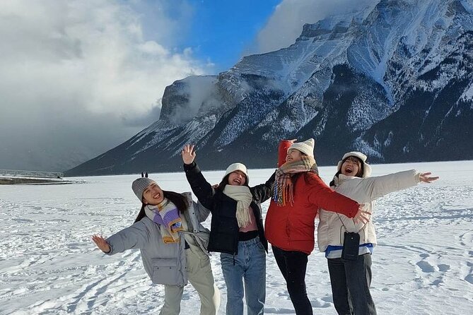 Moraine Lake & Lake Louise Tour From Calgary/Banff/Canmore - Meeting Points and Logistics