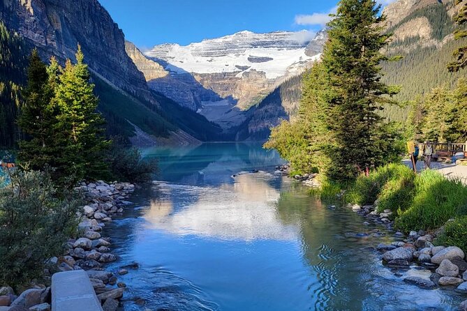 Moraine & Lake Louise Hop On / Off Open-Top Double Decker Shuttle Explorer - Shuttle Accessibility