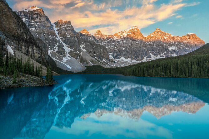 Moraine Lake Sunrise or Daytime shared tour w/ Lake Louise option - Key Points