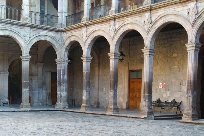 Morelia: a Cafe Between Convents - Exploring the Convent Architecture