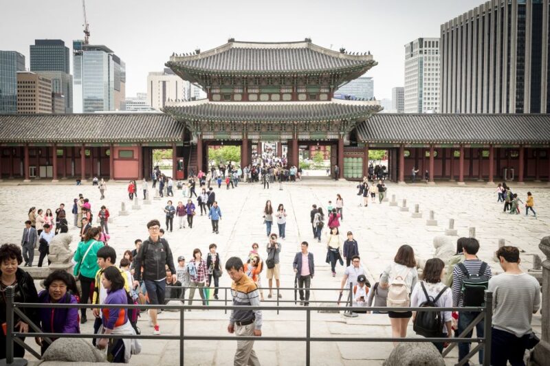 Morning 3-Hour Intro to Seoul Tour (Palace, Temple & More) - Tour Details