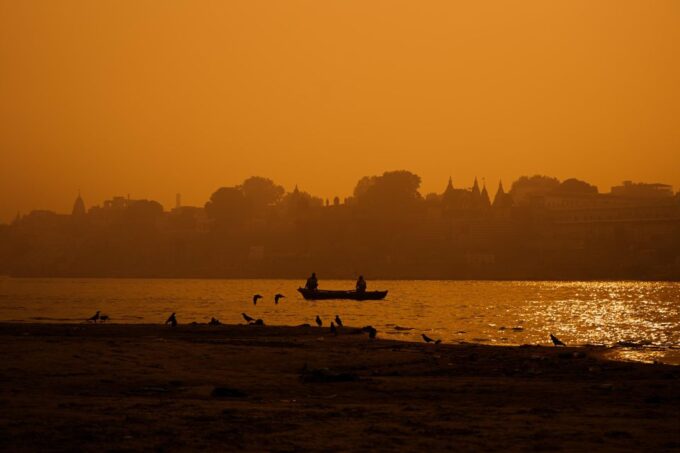 Morning Aarti With Boat Ride & Rooftop Breakfast - Frequently Asked Questions